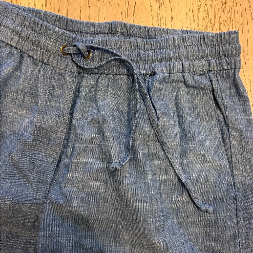 J. Crew Chambray Pull On Ankle Pants- size 4 - Picture 3 of 4